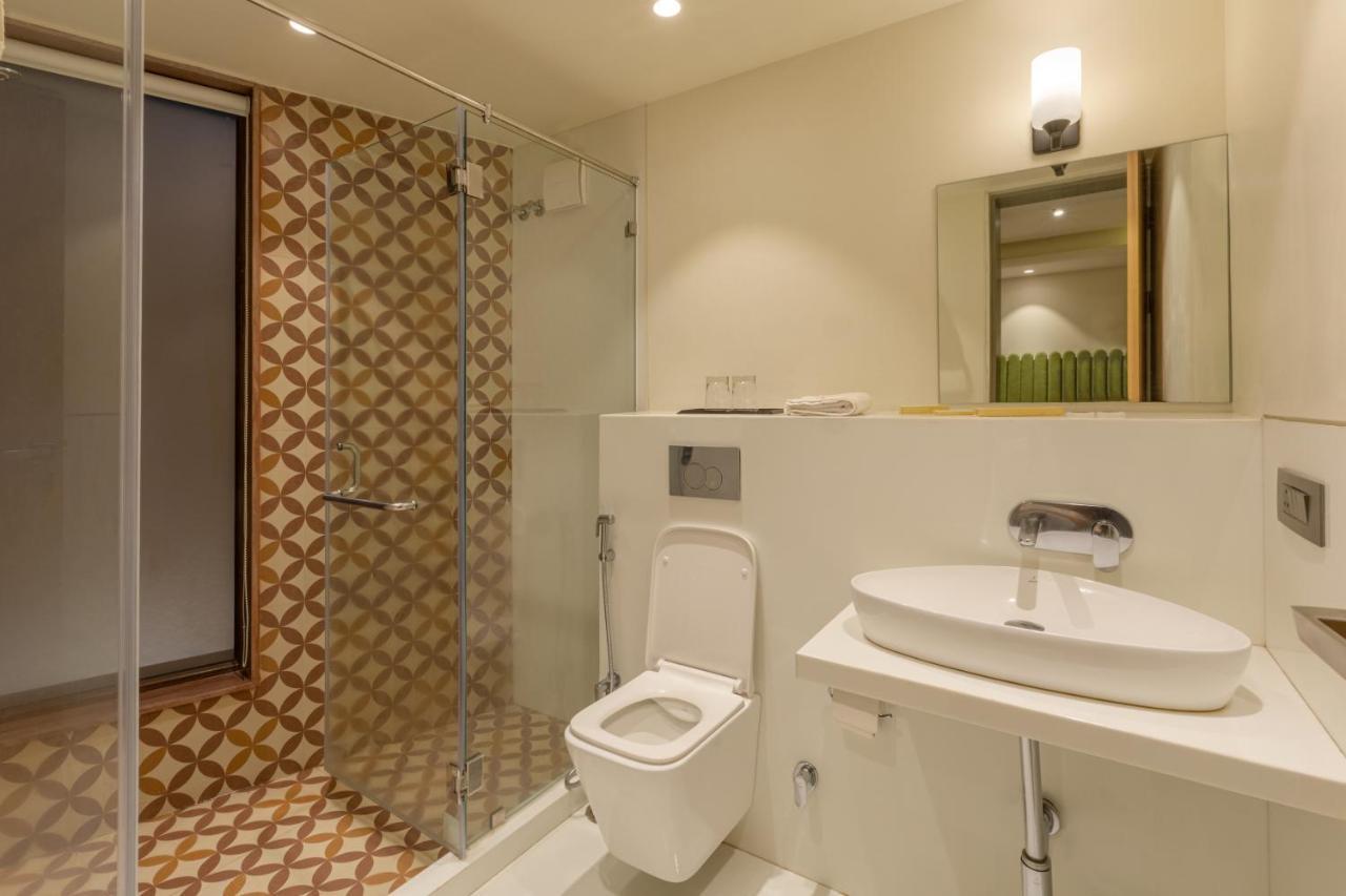 Indus Suites Nagpur Bagian luar foto