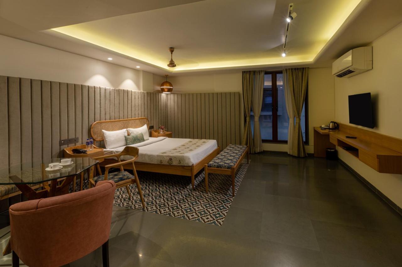 Indus Suites Nagpur Bagian luar foto